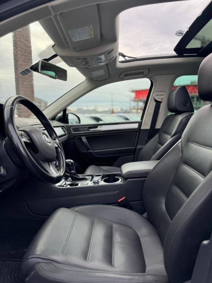 2016 Volkswagen Touareg Sportline - Photo #12