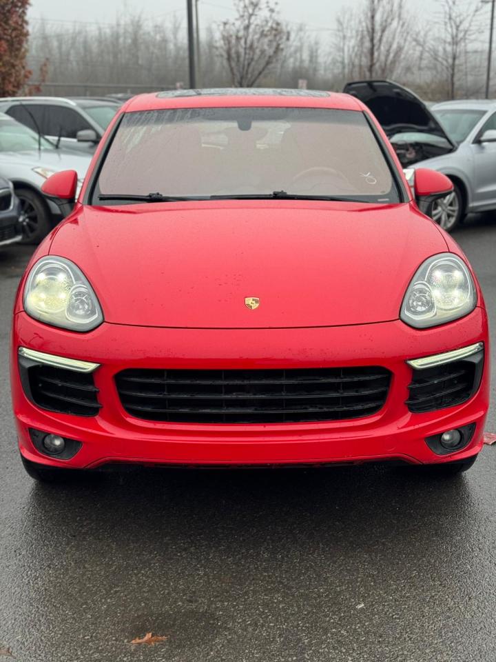 2016 Porsche Cayenne S E-Hybrid - Photo #6