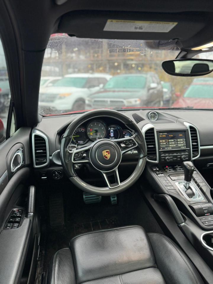 2016 Porsche Cayenne S E-Hybrid - Photo #13