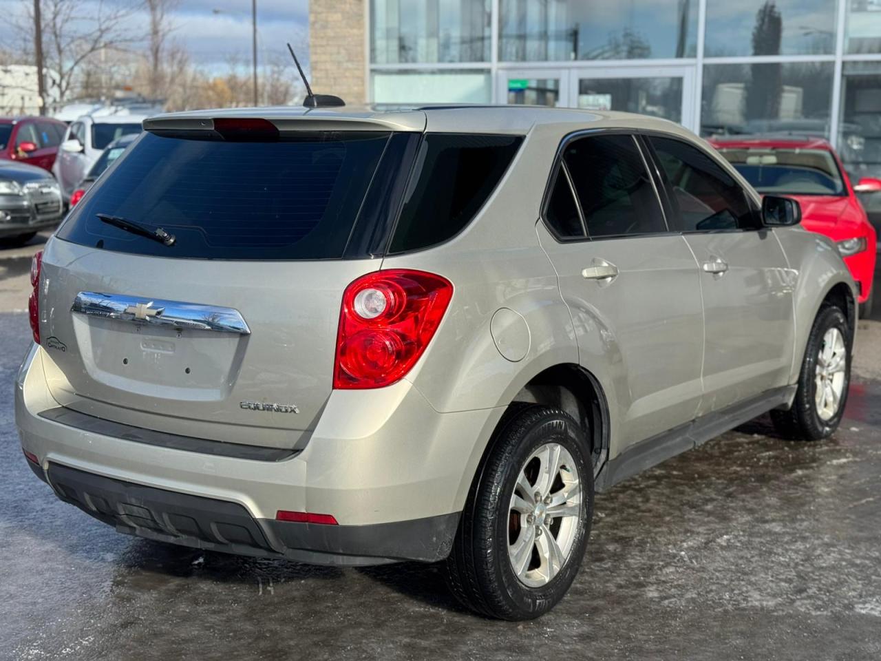 2015 Chevrolet Equinox LS - Photo #4