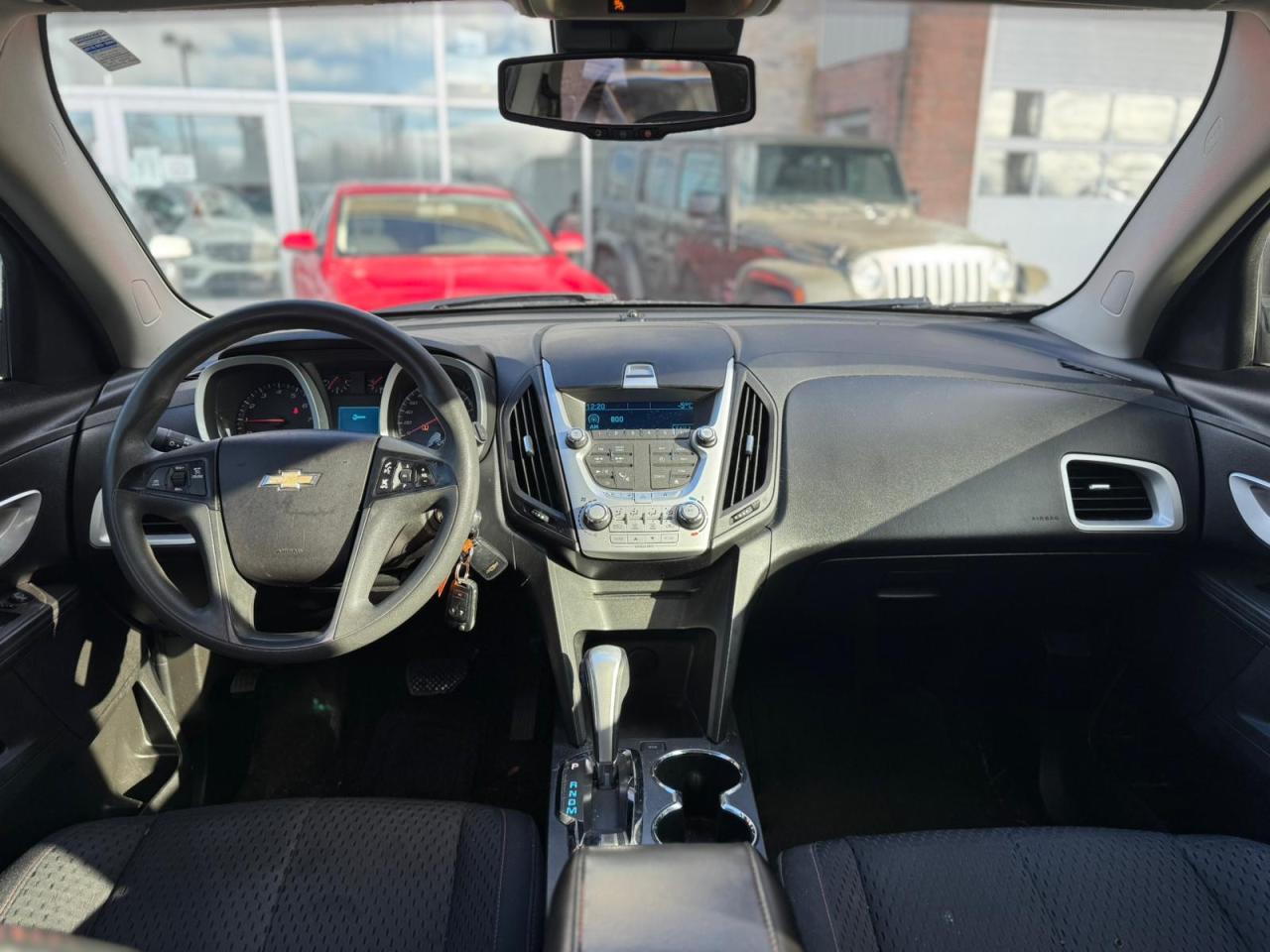 2015 Chevrolet Equinox LS - Photo #10