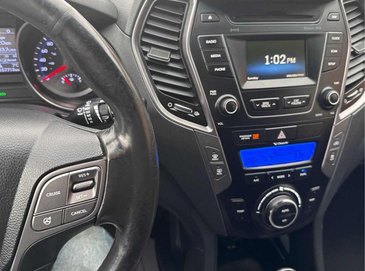 2016 Hyundai Santa Fe XL Premium AWD, Photo3