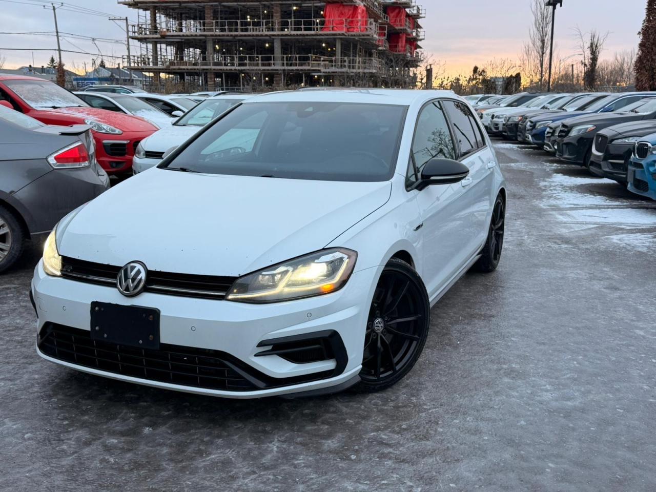 2018 Volkswagen Golf R  - Photo #3