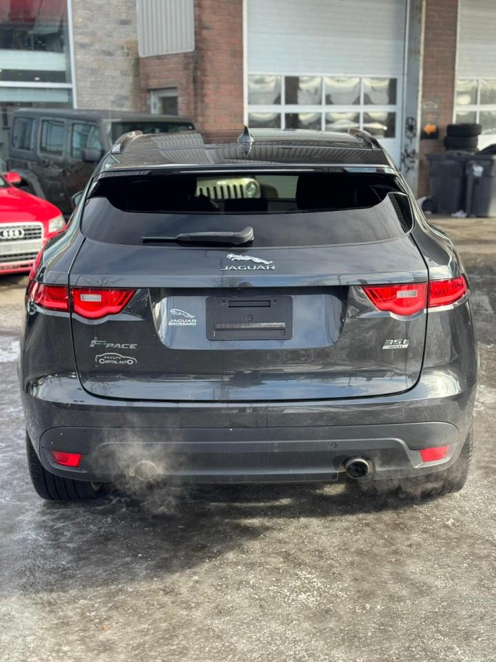 2017 Jaguar F-PACE 35t R-Sport - Photo #7