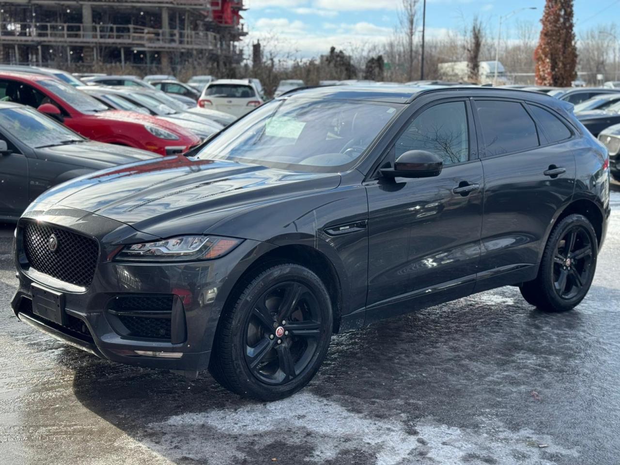 2017 Jaguar F-PACE 35t R-Sport - Photo #3