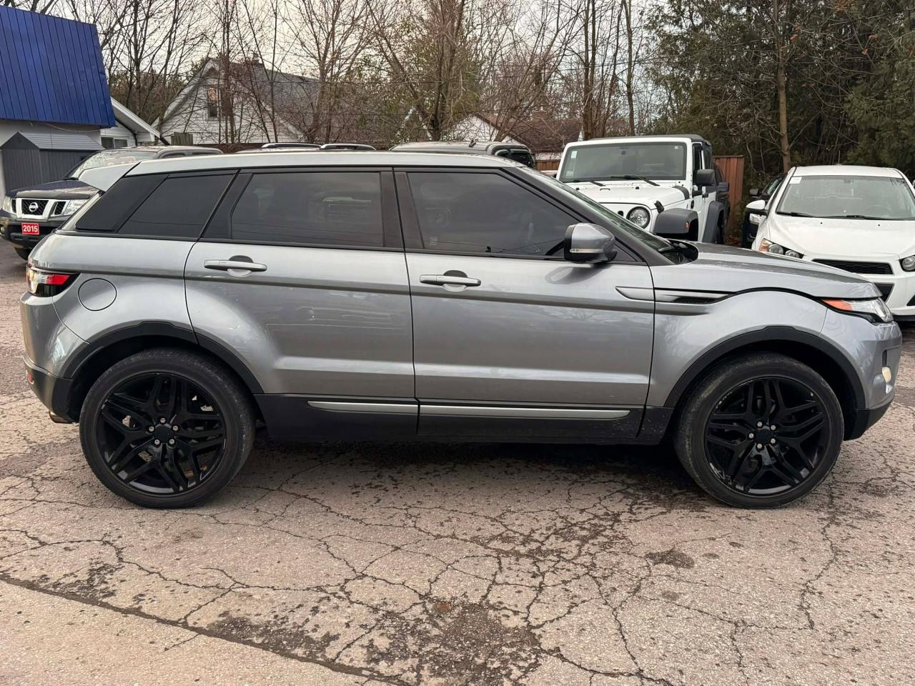 2013 Land Rover Range Rover Evoque Pure Premium - Photo #8