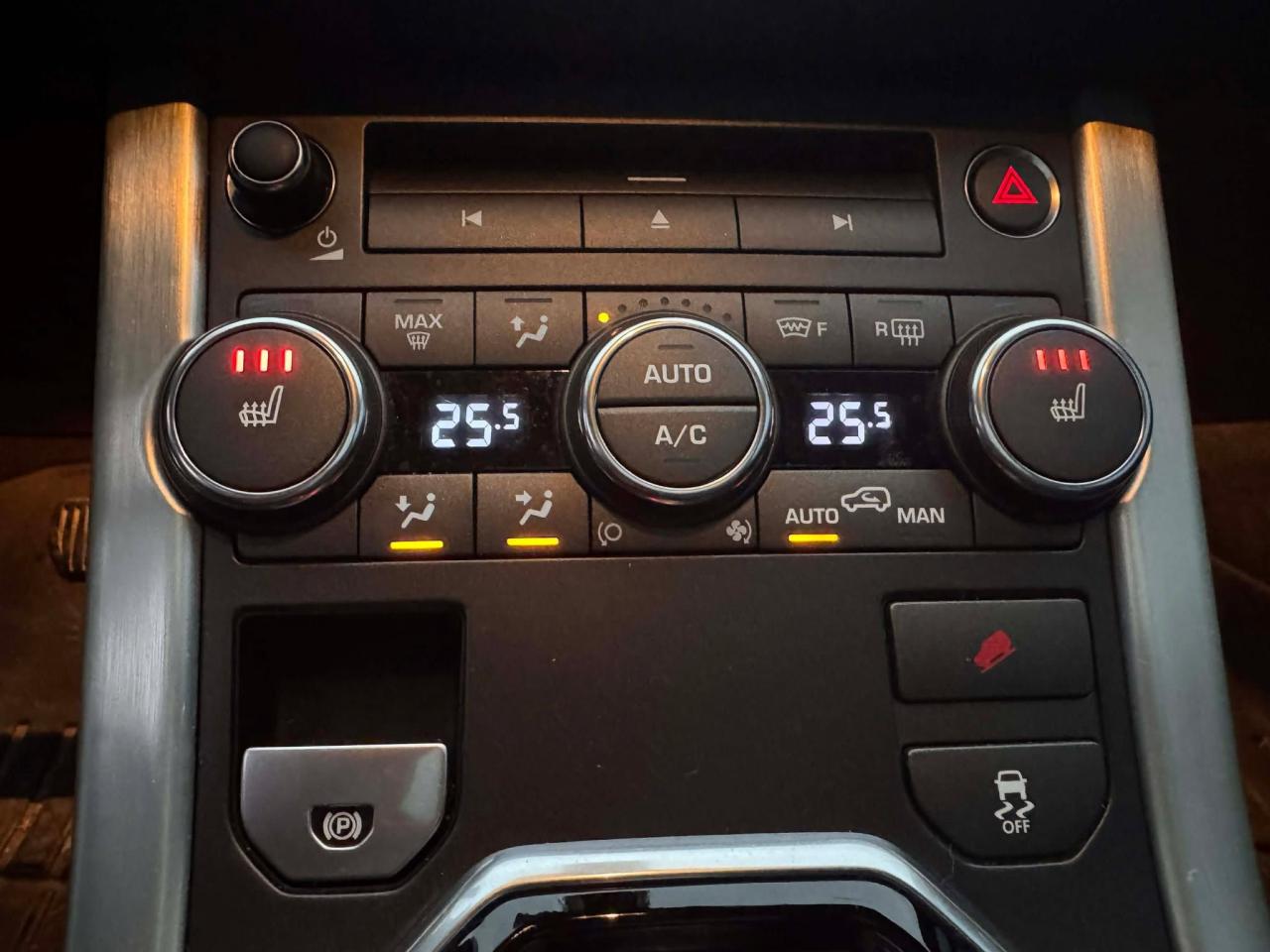 2013 Land Rover Range Rover Evoque Pure Premium - Photo #18