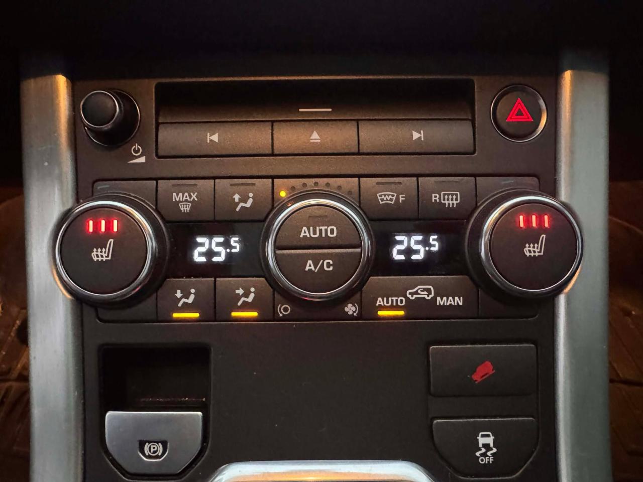 2013 Land Rover Range Rover Evoque Pure Premium - Photo #19