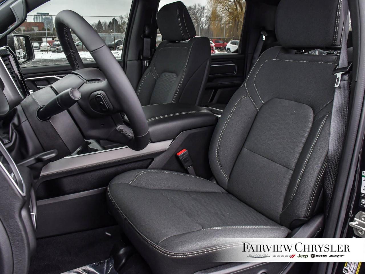 2025 RAM 1500 Big Horn DUAL PANO ROOF   12 SCREEN   SIDE STEPS Photo