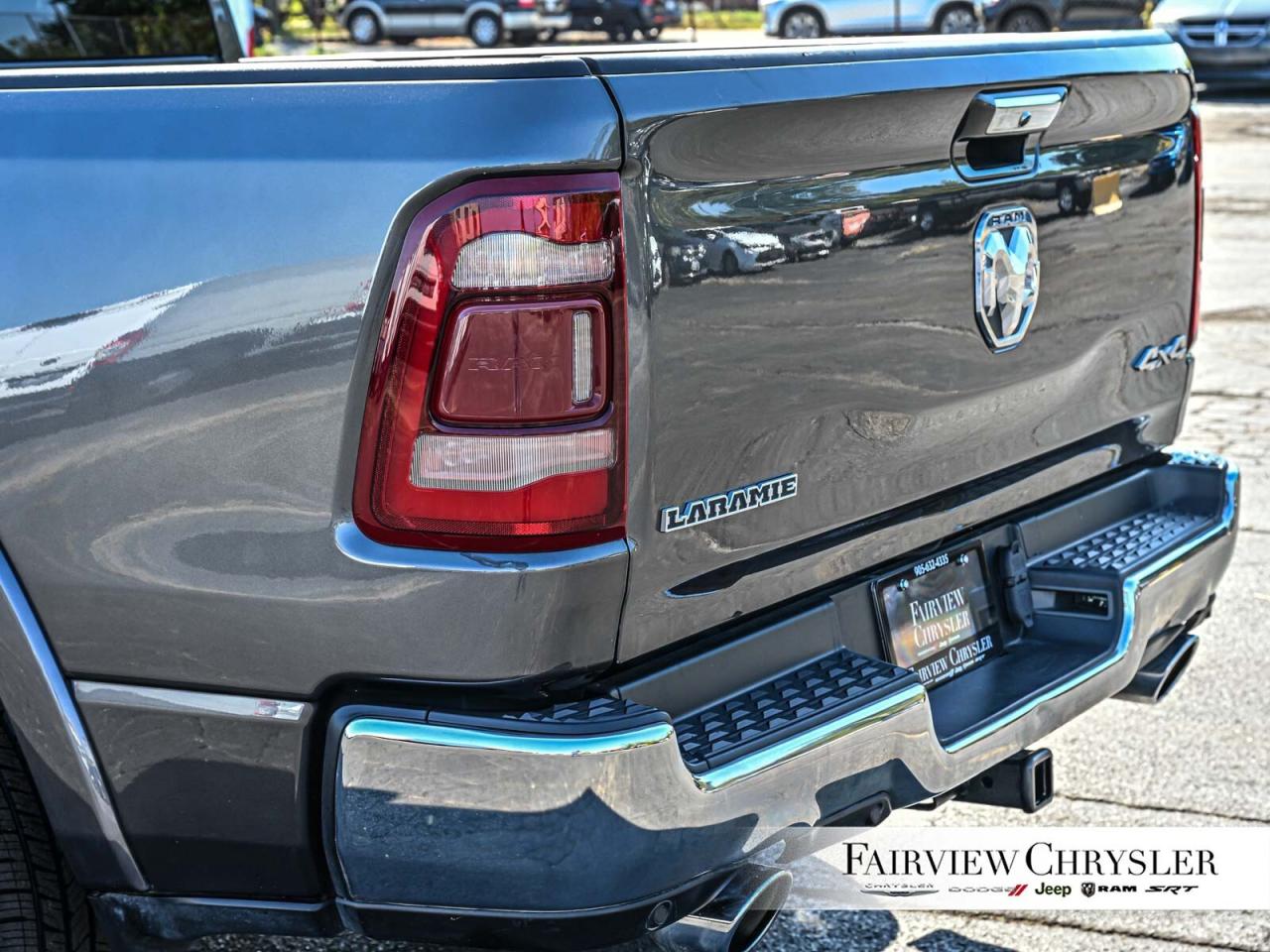 2022 RAM 1500 Laramie 3.92 REAR AXLE   12' SCREEN   CARPLAY   HE Photo