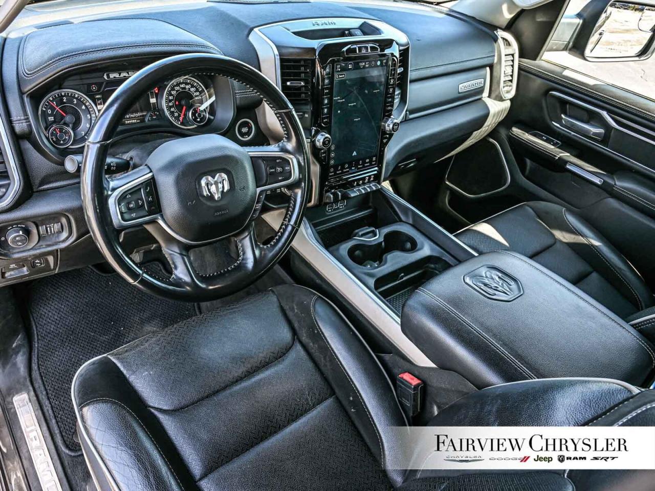 2022 RAM 1500 Laramie 3.92 REAR AXLE   12' SCREEN   CARPLAY   HE Photo