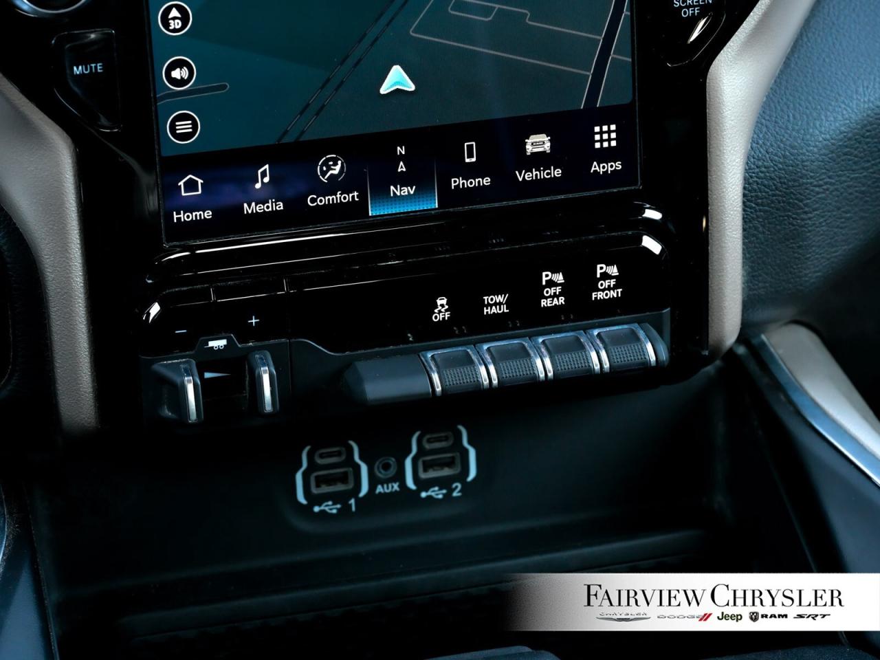 2022 RAM 1500 Laramie 3.92 REAR AXLE   12' SCREEN   CARPLAY   HE Photo