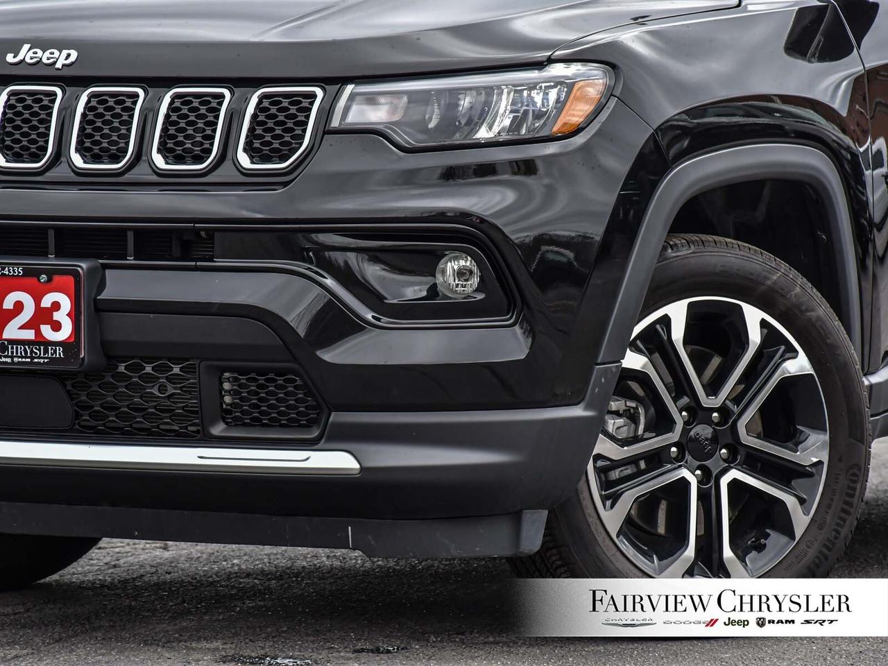 2023 Jeep Compass Limited LEAHTER   AWD   BLIND SPOT   CARPLAY   CLE Photo