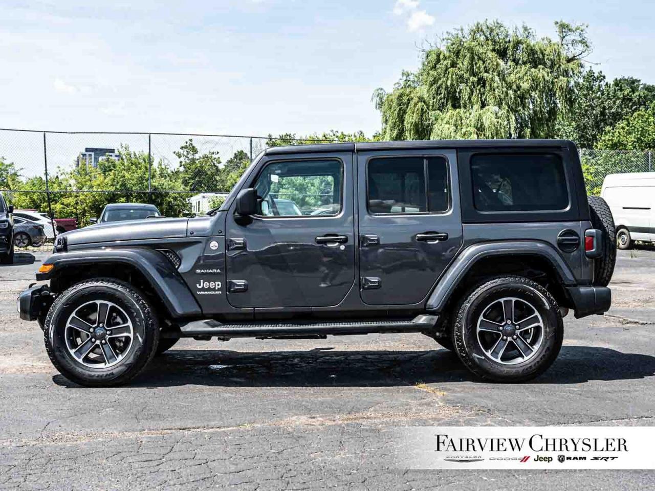 2023 Jeep Wrangler Sahara HEATED SEATS   REMOTE START   HEATED STEERI Photo3