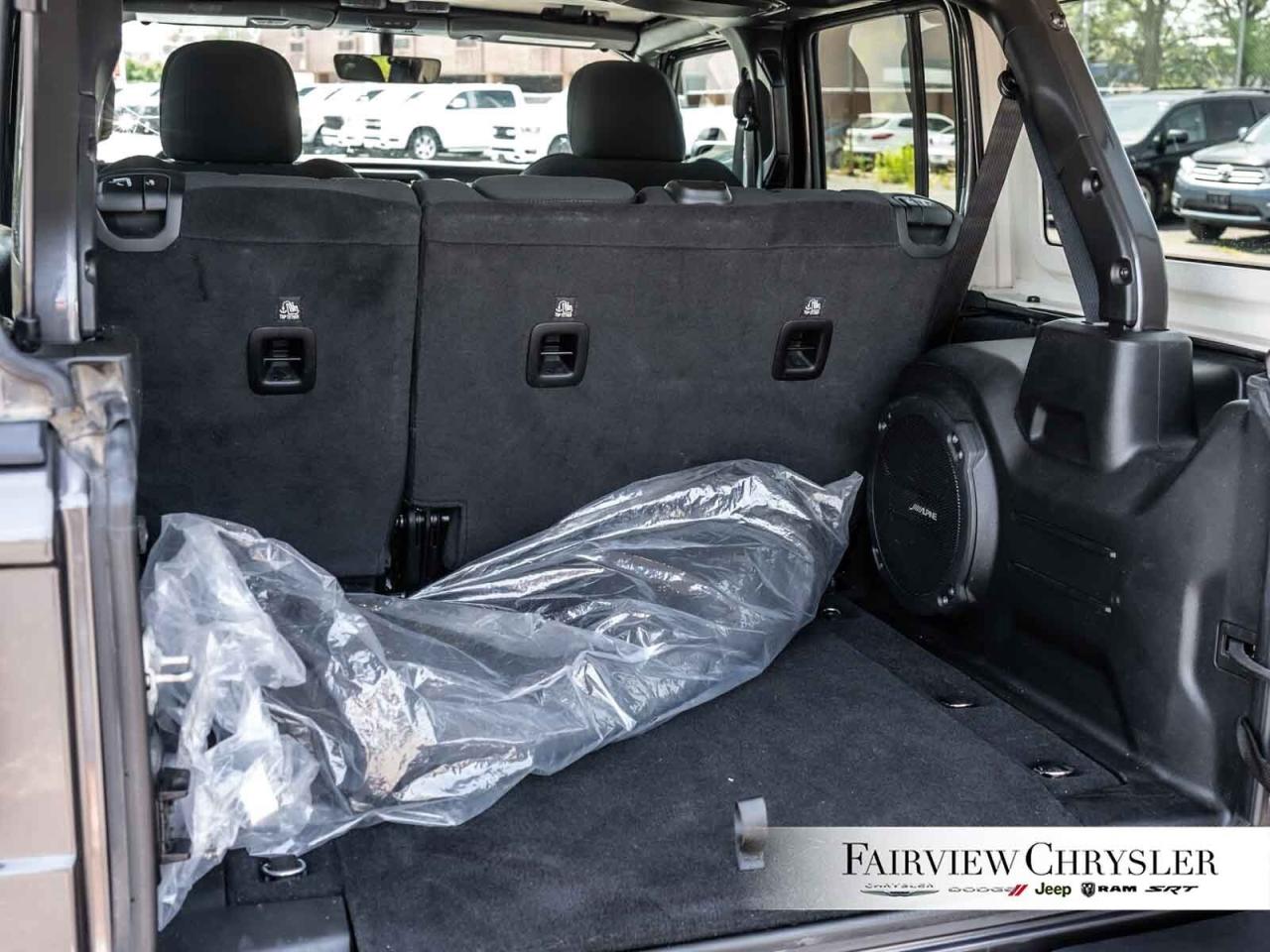 2023 Jeep Wrangler Sahara HEATED SEATS   REMOTE START   HEATED STEERI Photo