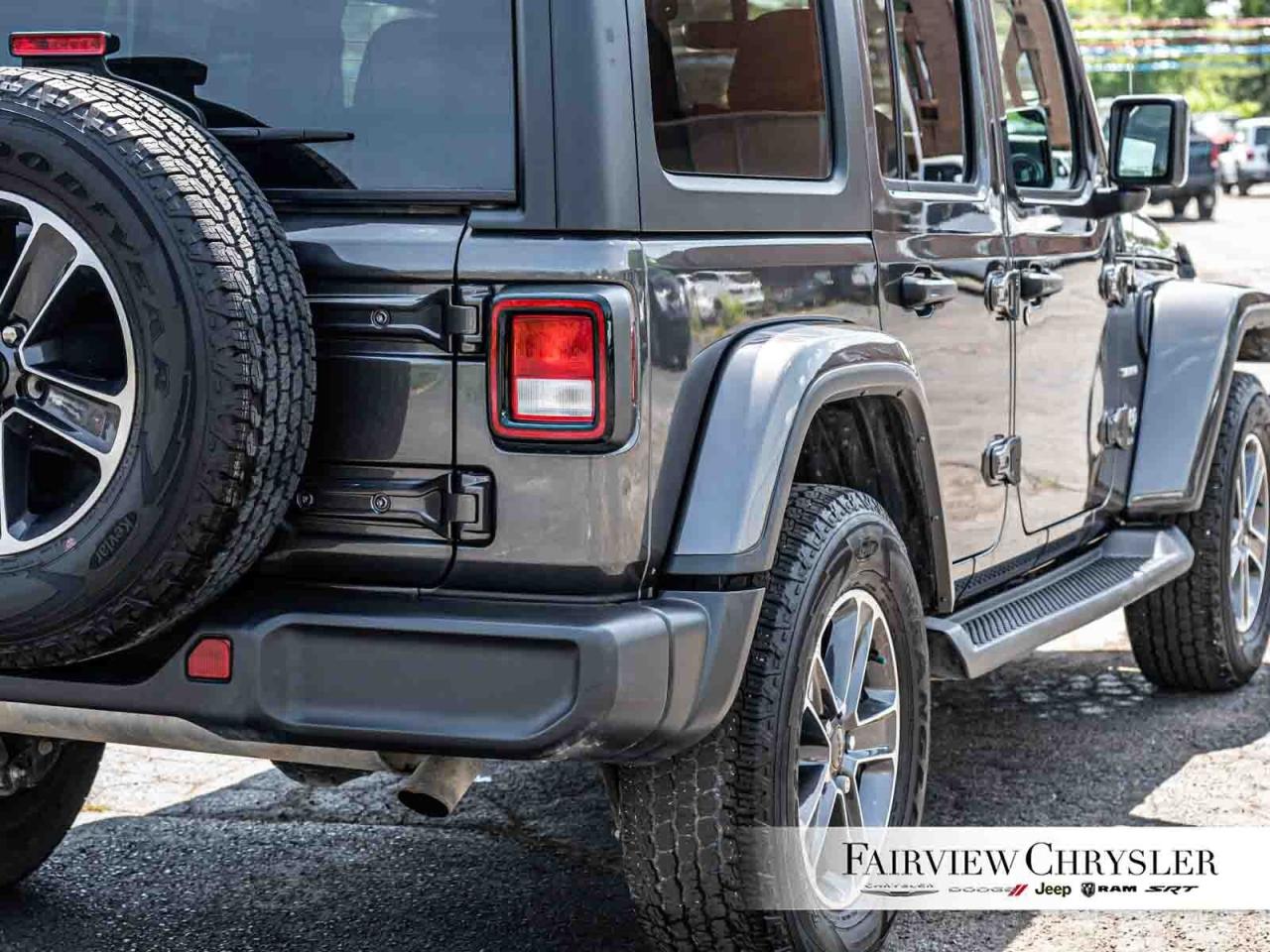 2023 Jeep Wrangler Sahara HEATED SEATS   REMOTE START   HEATED STEERI Photo