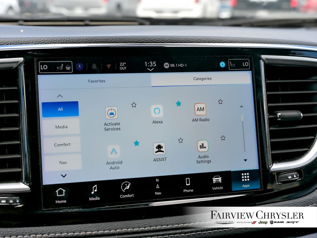 2024 Chrysler Pacifica Limited PANO ROOF   DVD PLAYER   TRAILER TOW   HAR Photo