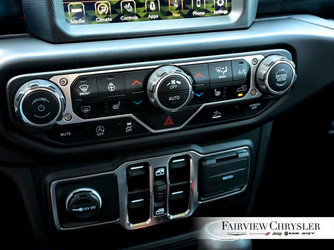 2023 Jeep Wrangler Sahara LEATHER   ALPINE   HEATED SEATS   REMOTE ST Photo