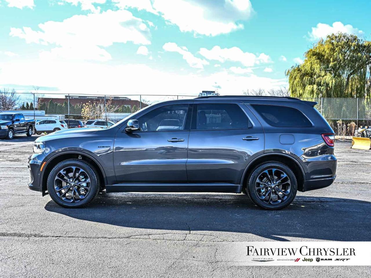 2023 Dodge Durango R/T PLUS   BLACK TOP   RED LEATHER   SUNROOF   CAR Photo2