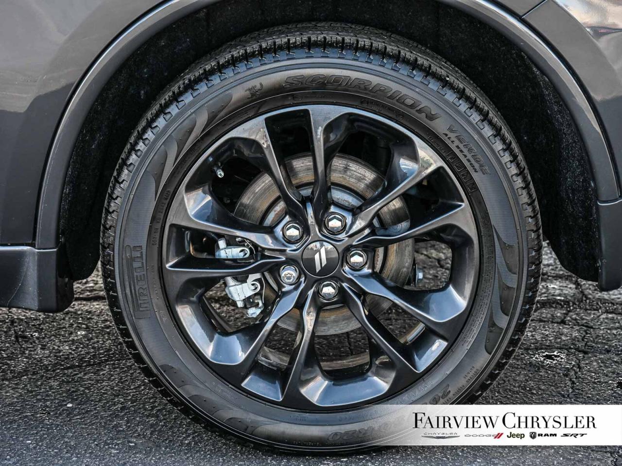 2023 Dodge Durango R/T PLUS   BLACK TOP   RED LEATHER   SUNROOF   CAR Photo