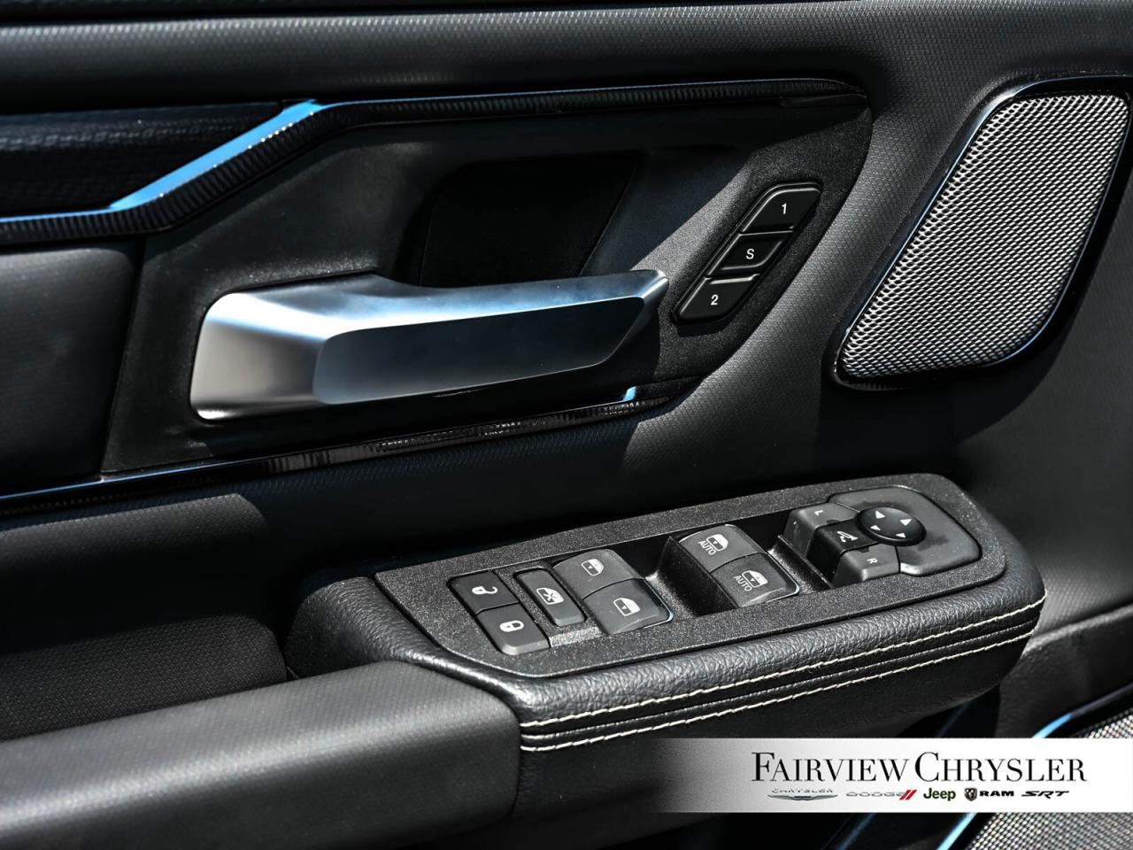 2025 RAM 1500 Sport PANORAMIC ROOF   LEATHER   NAV   3.92 REAR A Photo