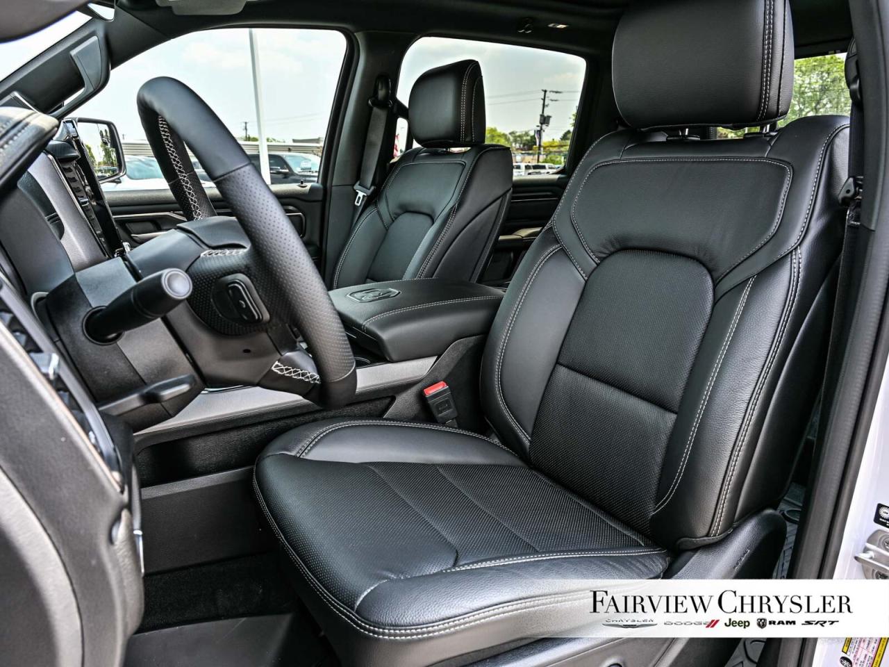 2025 RAM 1500 Sport PANORAMIC ROOF   LEATHER   NAV   3.92 REAR A Photo