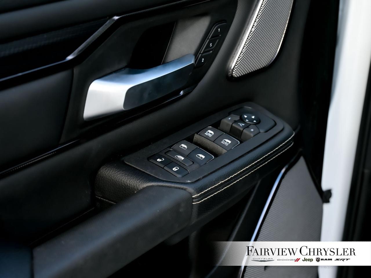 2025 RAM 1500 Sport PANORAMIC ROOF   LEATHER   NAV   3.92 REAR A Photo