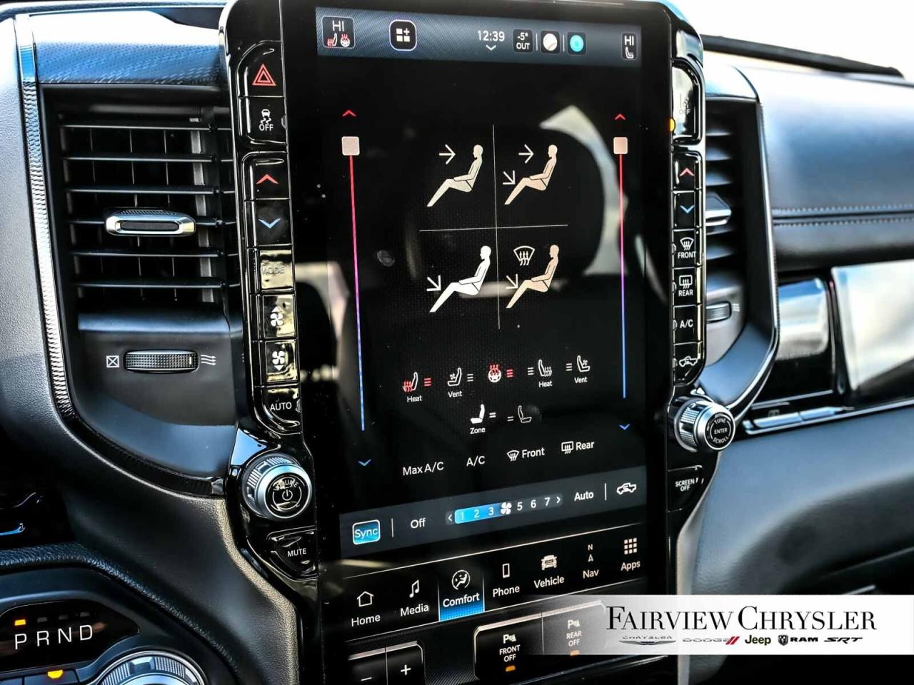 2025 RAM 1500 Sport PANORAMIC ROOF   LEATHER   NAV   3.92 REAR A Photo