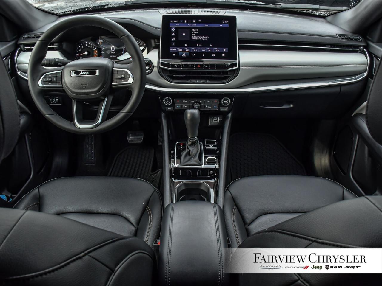 2024 Jeep Compass Limited LIMITED   BLIND SPOT   CLEAN CARFAX   POWE Photo