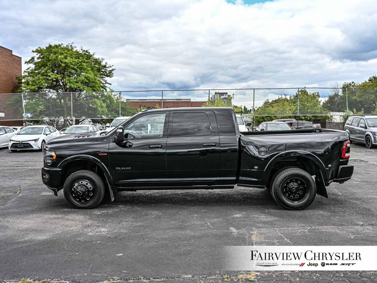 2024 RAM 3500 Limited   SUNROOF   DUALLY   AISIN TRANSMISSON   R Photo2