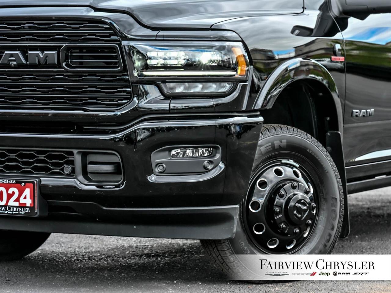 2024 RAM 3500 Limited   SUNROOF   DUALLY   AISIN TRANSMISSON   R Photo