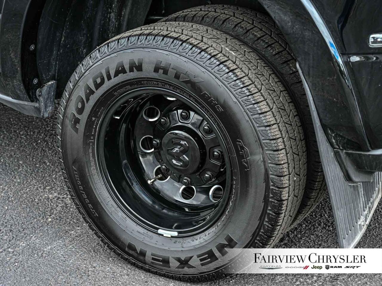 2024 RAM 3500 Limited   SUNROOF   DUALLY   AISIN TRANSMISSON   R Photo