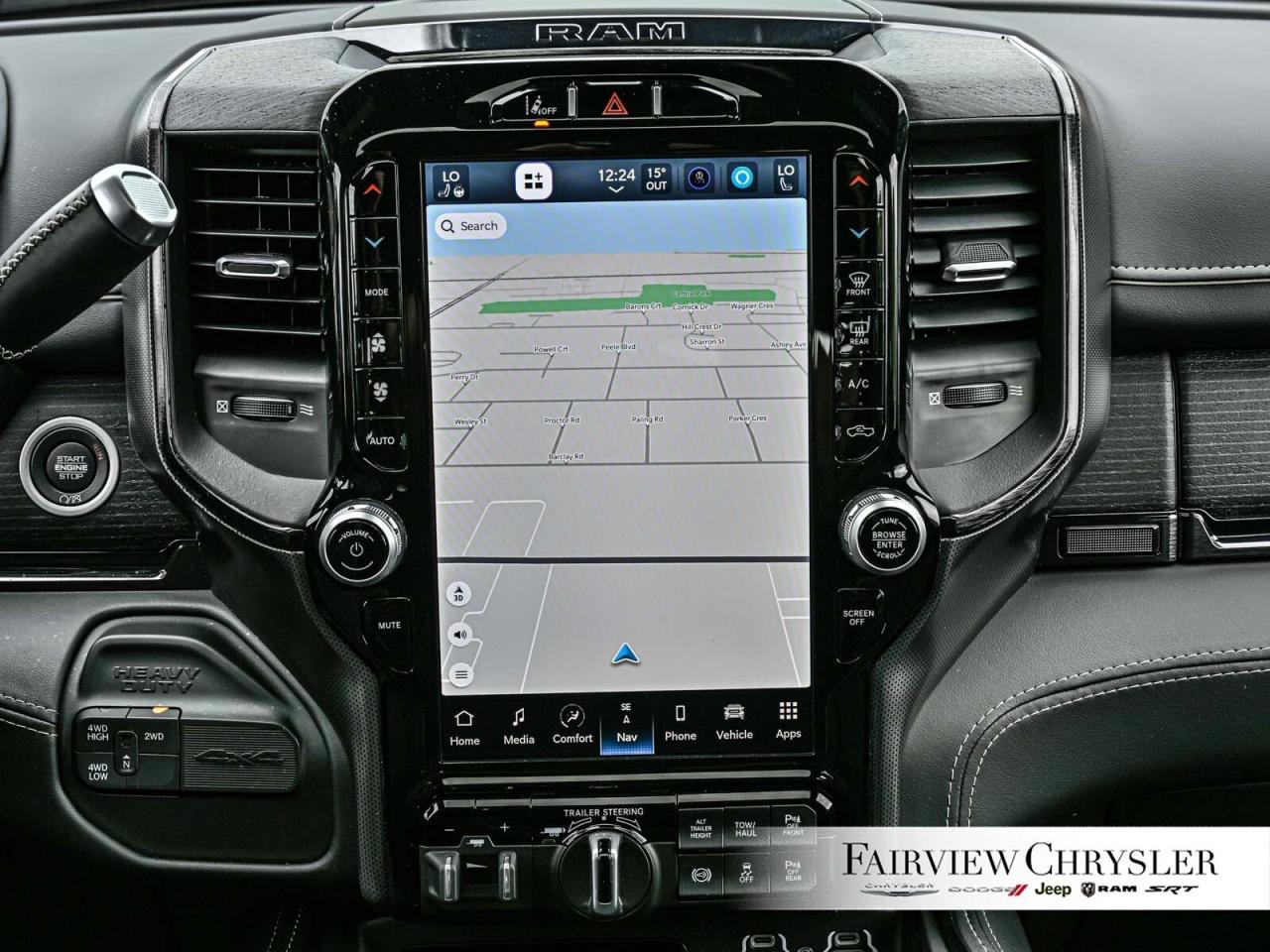 2024 RAM 3500 Limited   SUNROOF   DUALLY   AISIN TRANSMISSON   R Photo