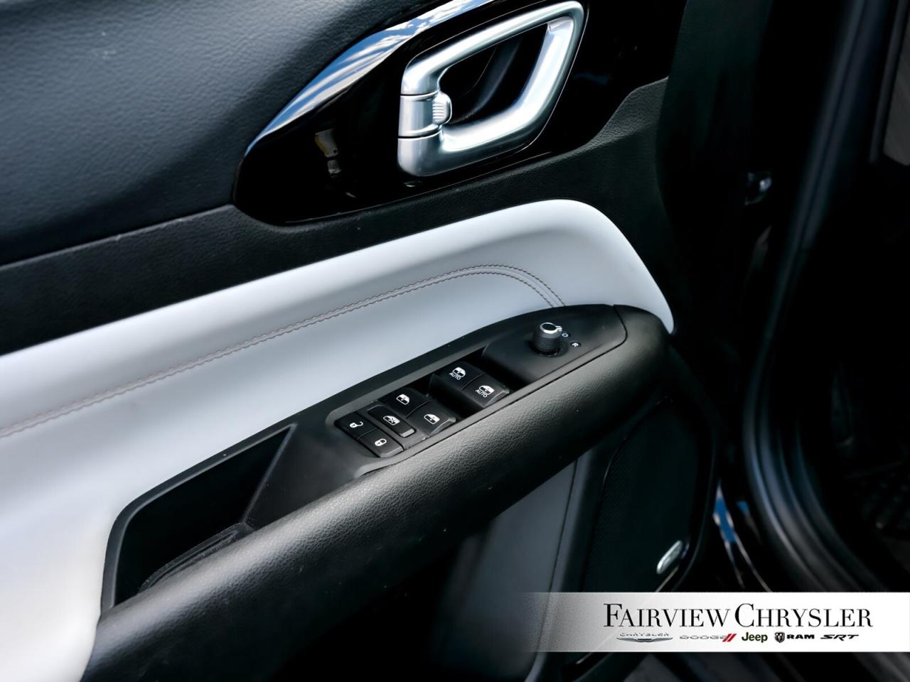 2024 Jeep Compass Limited DUAL PANO ROOF   BLIND SPOT   ALPINE   CAR Photo