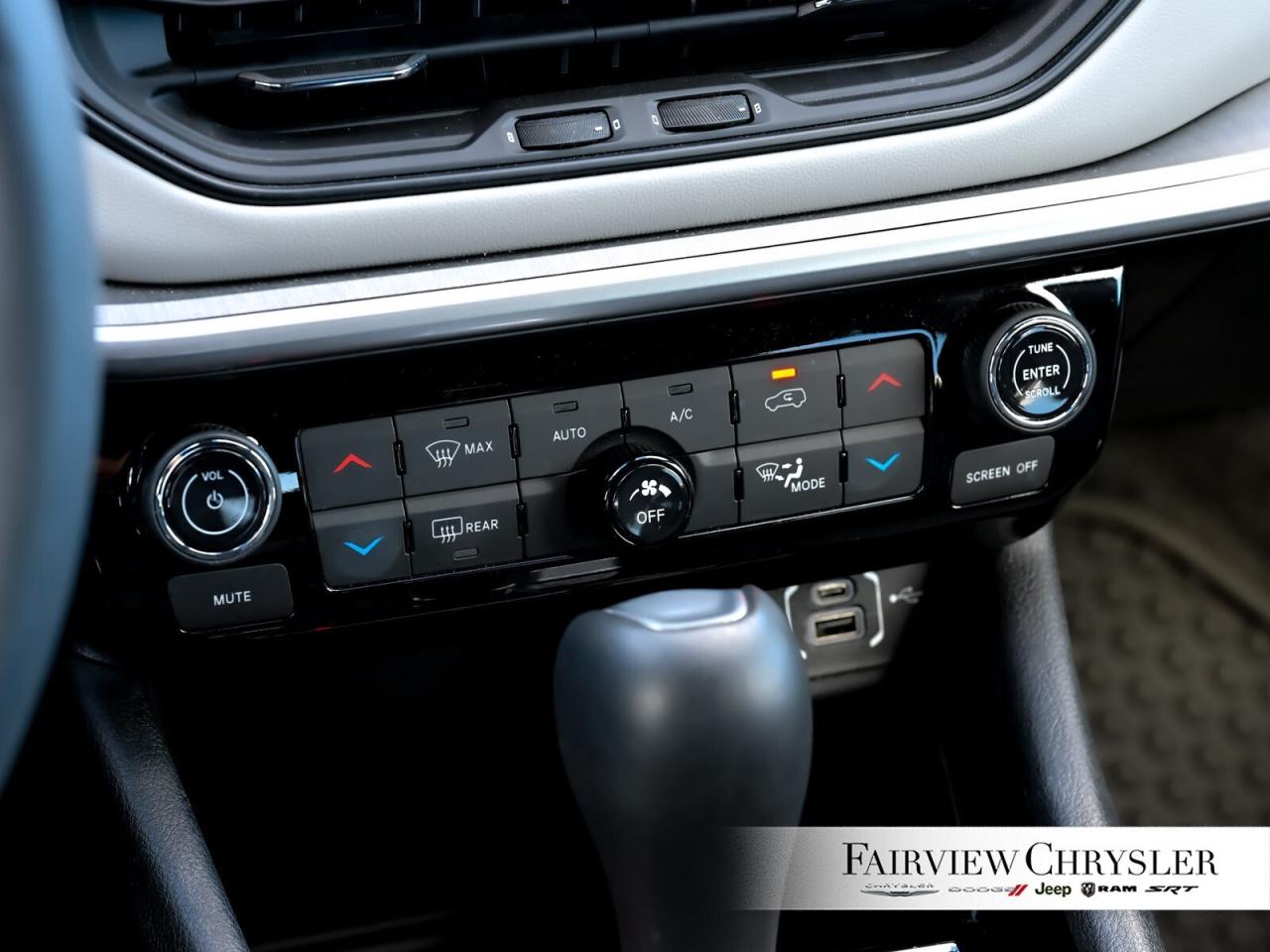 2024 Jeep Compass Limited DUAL PANO ROOF   BLIND SPOT   ALPINE   CAR Photo