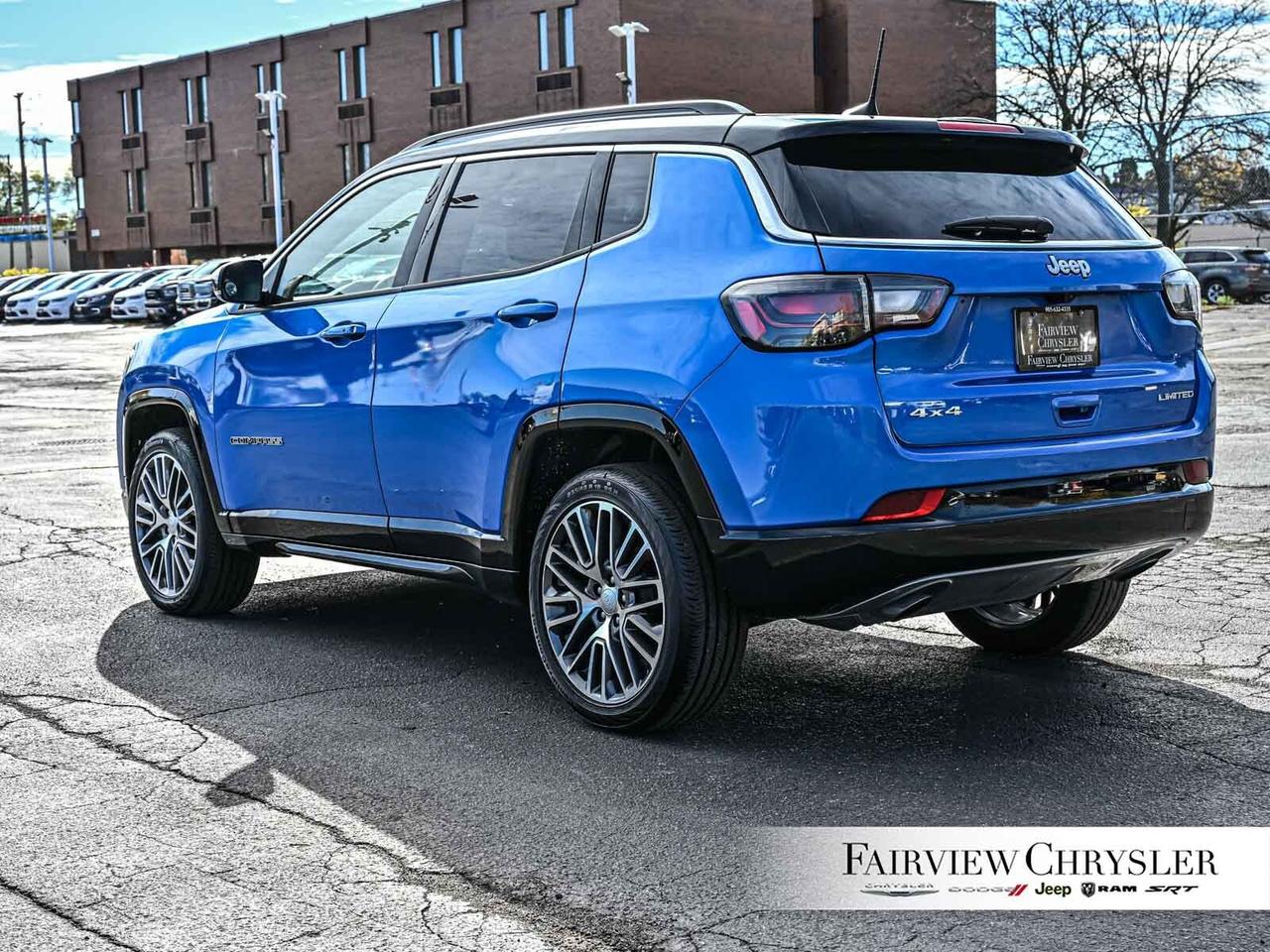 2023 Jeep Compass Limited ELITE   DUAL PANO ROOF   LEATHER   ALPINE Photo3