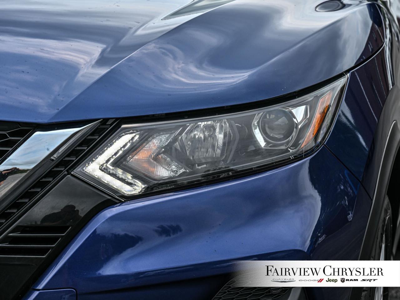 2023 Nissan Qashqai SV CARPLAY   HEATED SEATS   REMOTE START   BLIND S Photo