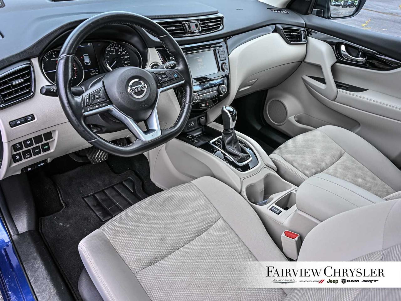 2023 Nissan Qashqai SV CARPLAY   HEATED SEATS   REMOTE START   BLIND S Photo