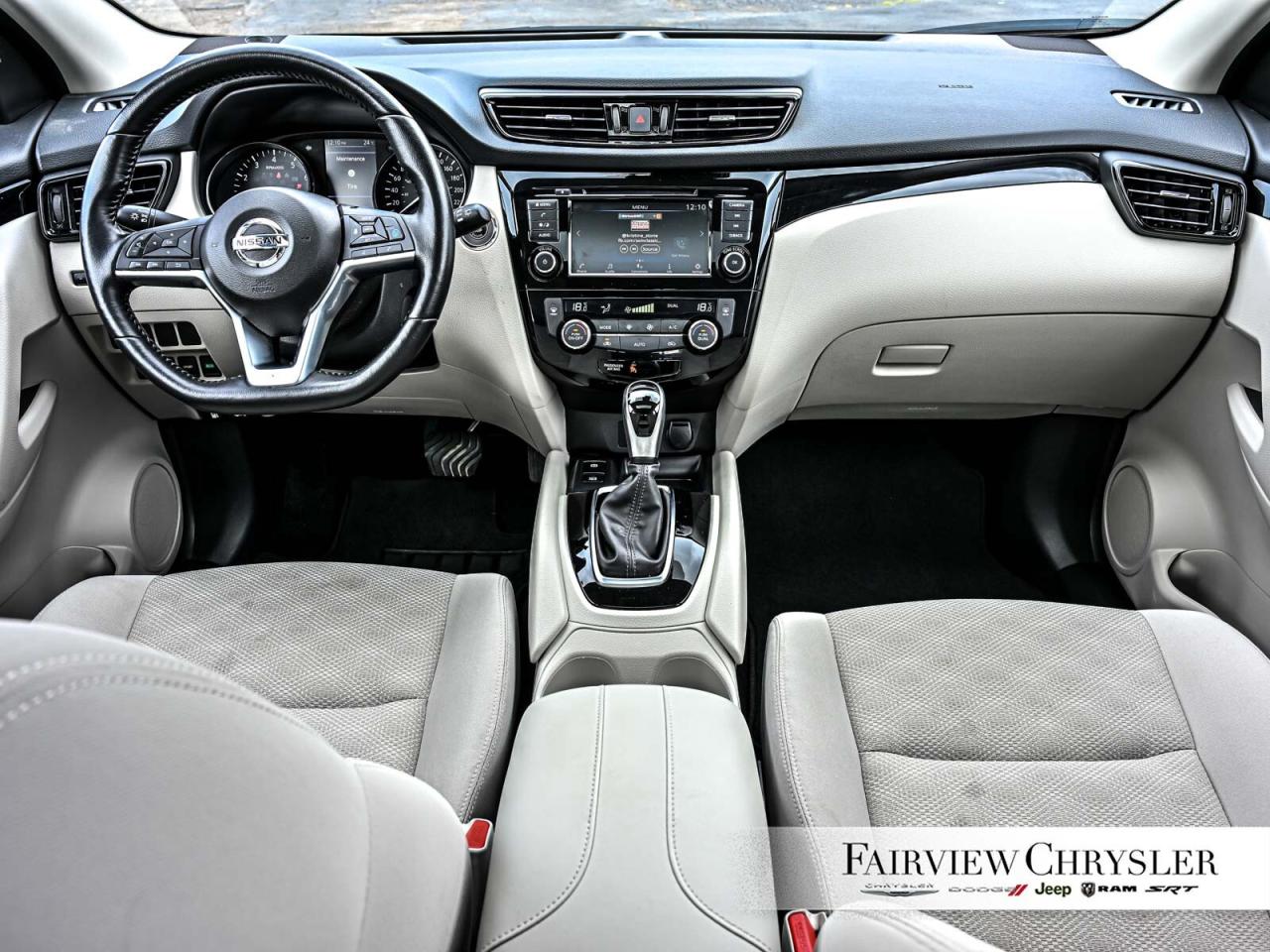 2023 Nissan Qashqai SV CARPLAY   HEATED SEATS   REMOTE START   BLIND S Photo