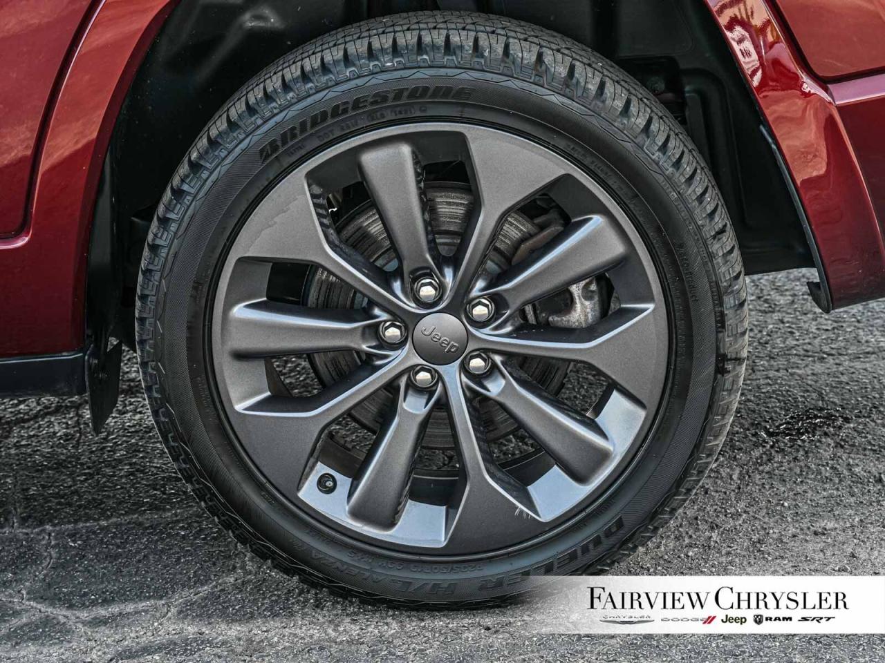 2021 Jeep Cherokee Limited HIGH ALTITUDE   BLIND SPOT   CARPLAY Photo