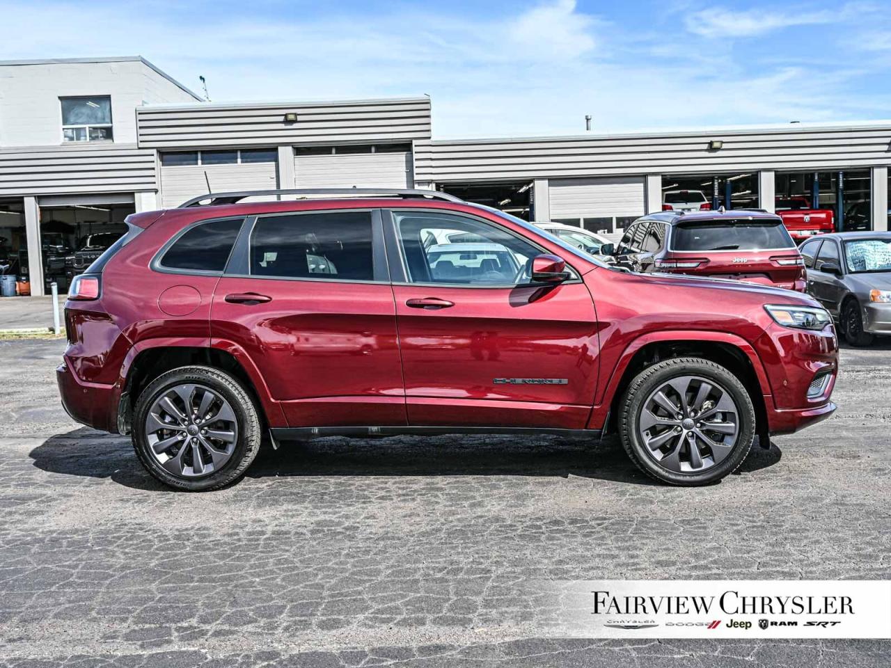 2021 Jeep Cherokee Limited HIGH ALTITUDE   BLIND SPOT   CARPLAY Photo