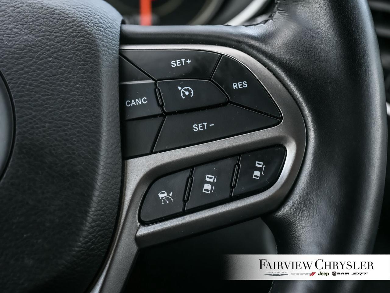 2021 Jeep Cherokee Limited HIGH ALTITUDE   BLIND SPOT   CARPLAY Photo