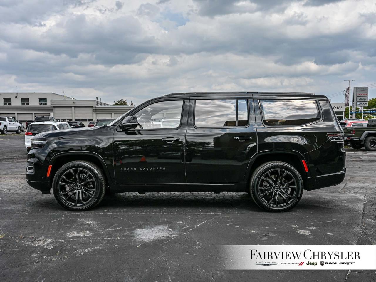 2022 Jeep Grand Wagoneer Series II OBSIDIAN   6.4L HEMI   NIGHT VISION   HE Photo2