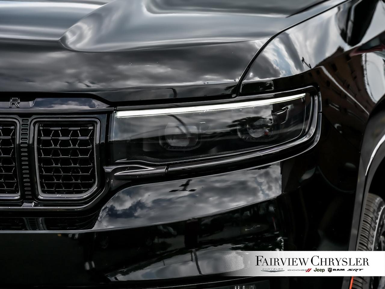 2022 Jeep Grand Wagoneer Series II OBSIDIAN   6.4L HEMI   NIGHT VISION   HE Photo