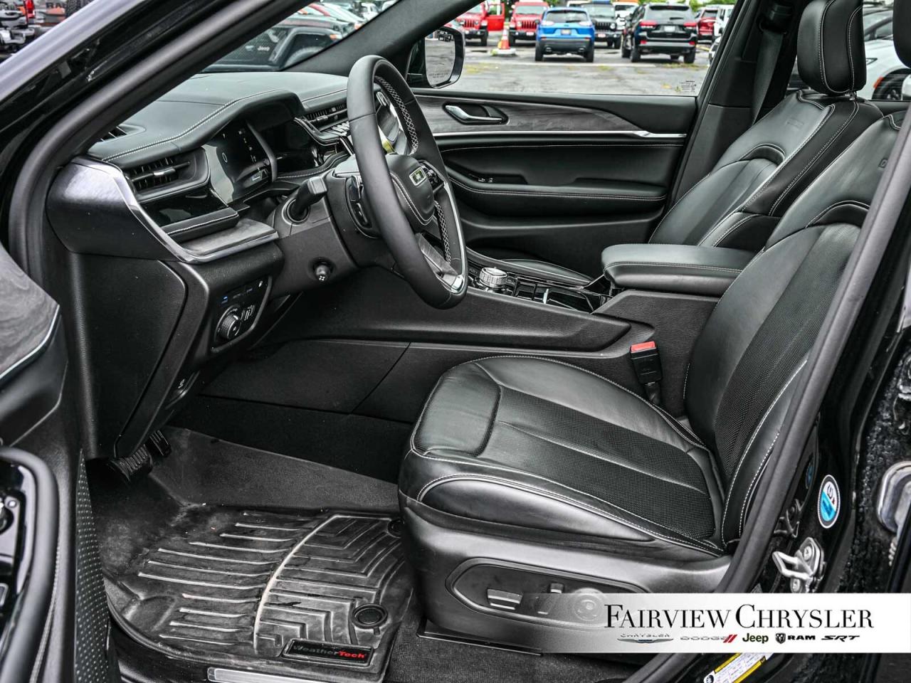 2022 Jeep Grand Cherokee 4xe Overland PANO ROOF   BLIND SPOT   CARPLAY   HEATED Photo