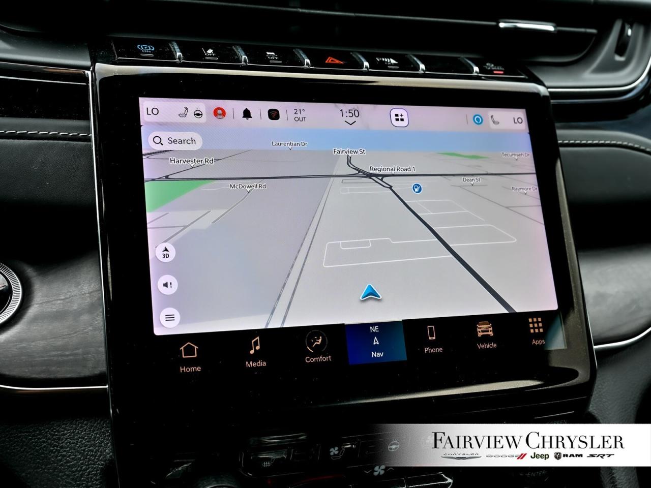 2022 Jeep Grand Cherokee 4xe Overland PANO ROOF   BLIND SPOT   CARPLAY   HEATED Photo