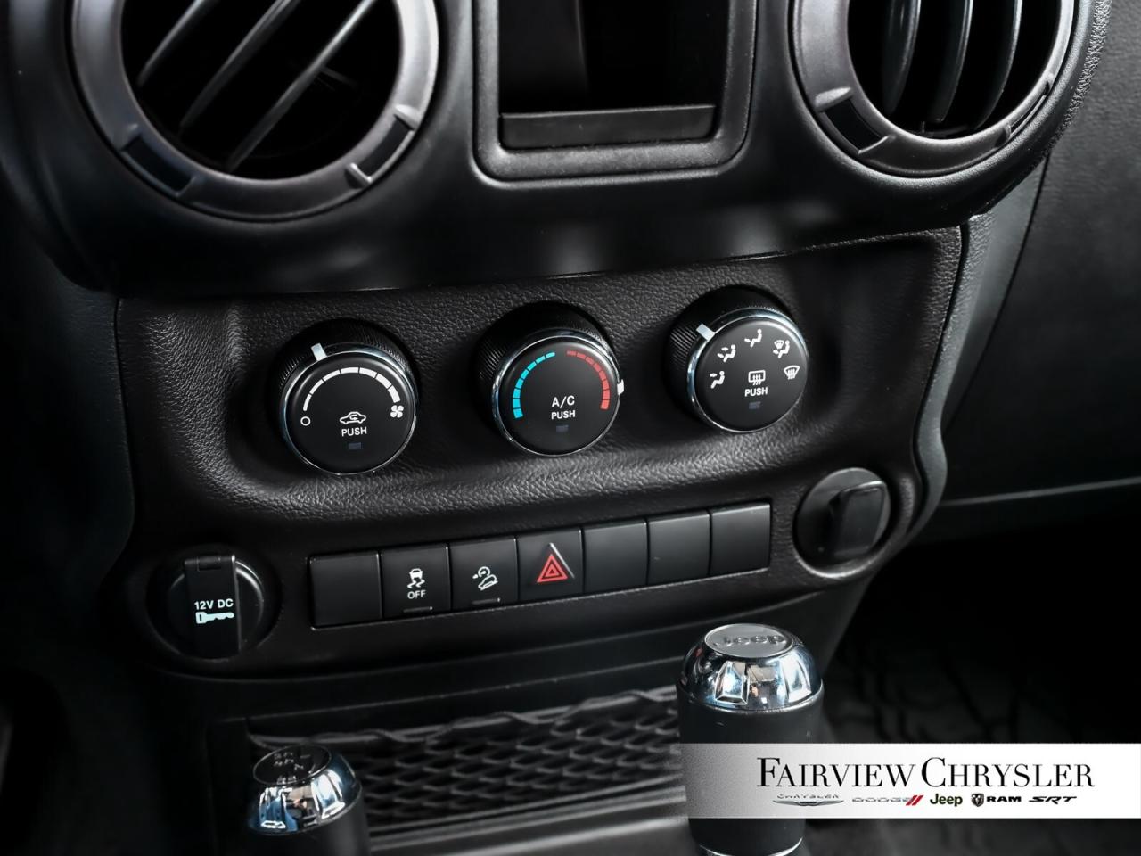 2018 Jeep Wrangler Sport A/C   AUTO   17 WHEELS   CLEAN CARFAX   BLUE Photo