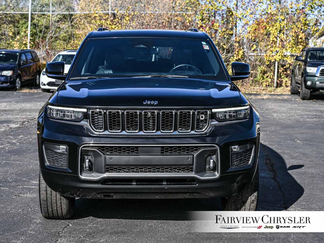 2023 Jeep Grand Cherokee L Overland PANO ROOF   BLIND SPOT   CARPLAY   AIR SU Photo