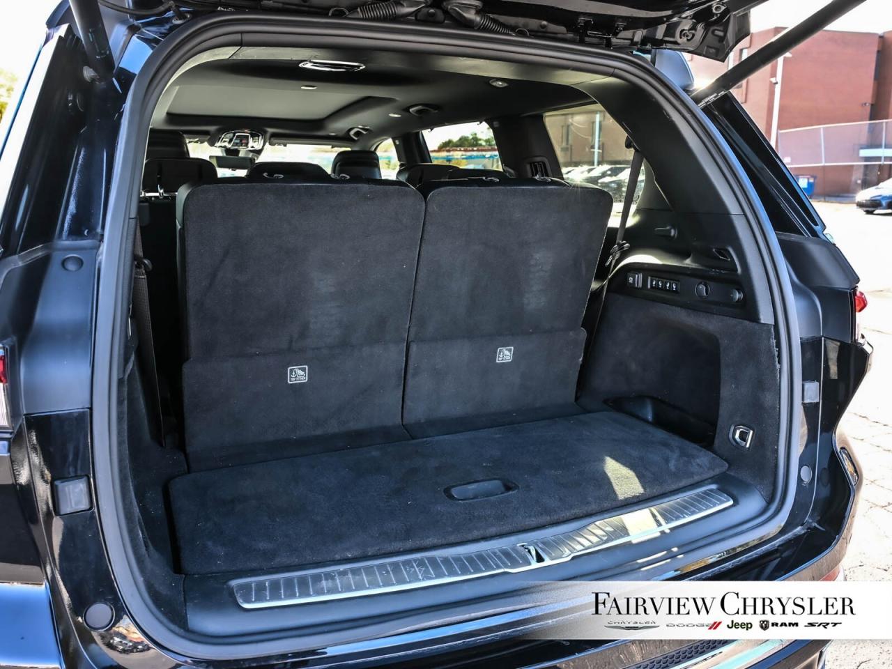 2023 Jeep Grand Cherokee L Overland PANO ROOF   BLIND SPOT   CARPLAY   AIR SU Photo