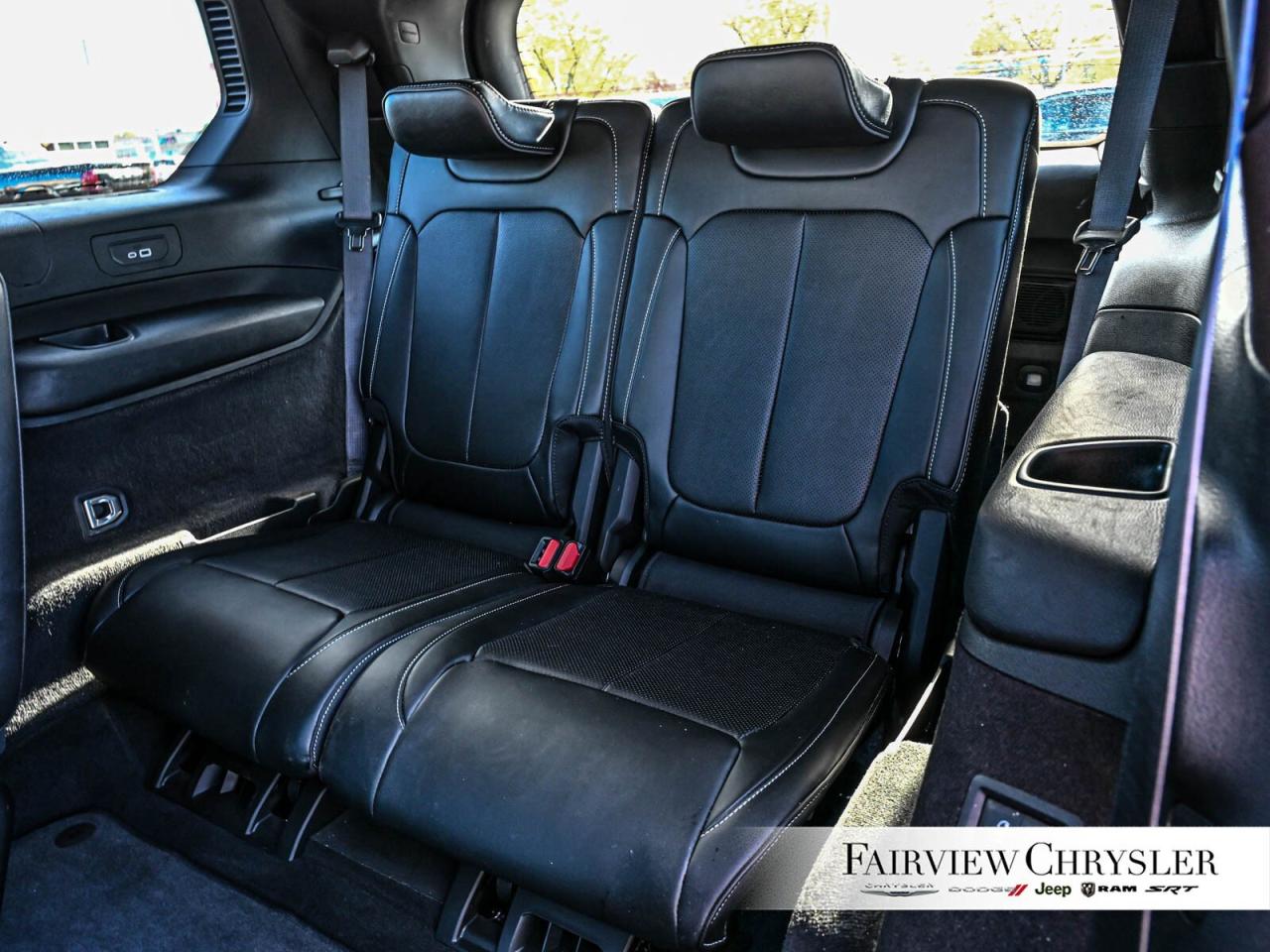 2023 Jeep Grand Cherokee L Overland PANO ROOF   BLIND SPOT   CARPLAY   AIR SU Photo